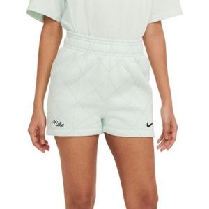 Nike Sportswear Quilted Fleece Shorts